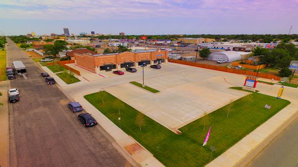 Ross Plaza: 1008 Ross St, Amarillo, TX 79102